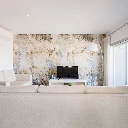 Serene Horizon - By Sch - D דירה