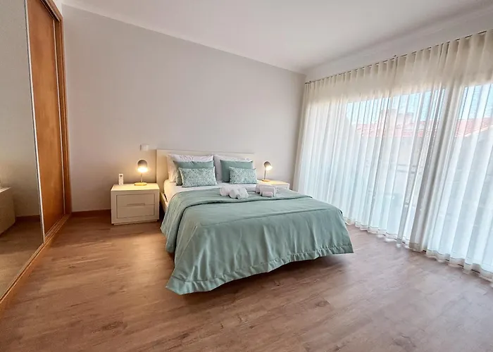 Serene Horizon - By Sch - D * ナザレ